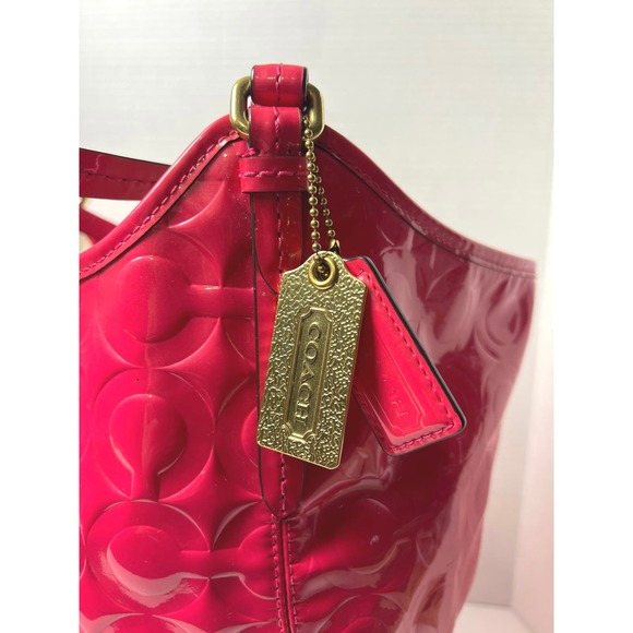 Sale !! Hot Pink Coach Peyton Embossed Leather Tote Bag - Picture 5 of 12